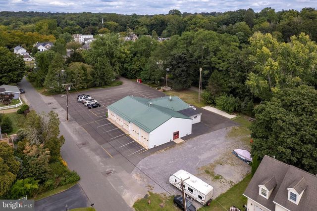 9 MILL ST, Stockton, NJ 08559