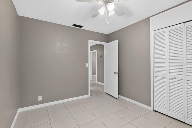 2055 MARAVILLA CIRCLE, Fort Myers, FL 33901