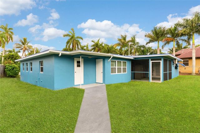 2055 MARAVILLA CIRCLE, Fort Myers, FL 33901