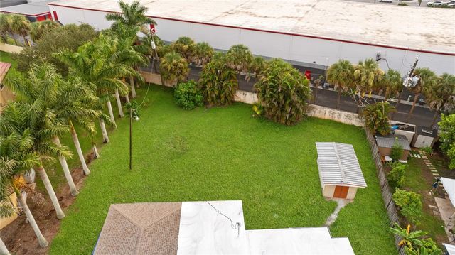 2055 MARAVILLA CIRCLE, Fort Myers, FL 33901