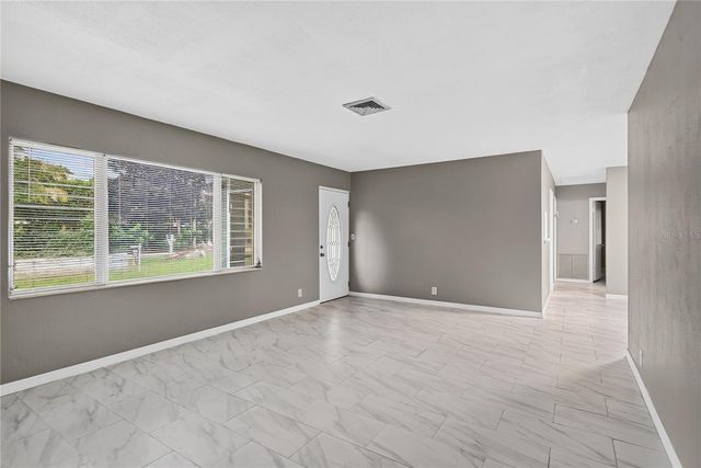 2055 MARAVILLA CIRCLE, Fort Myers, FL 33901