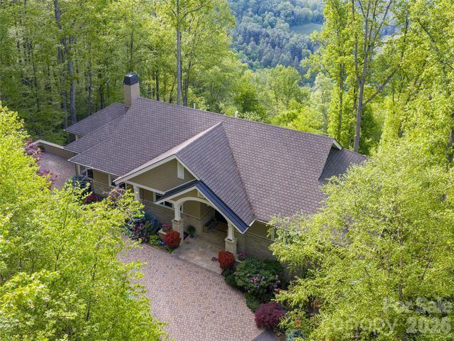 29 Elk Ridge Drive, Asheville, NC 28804
