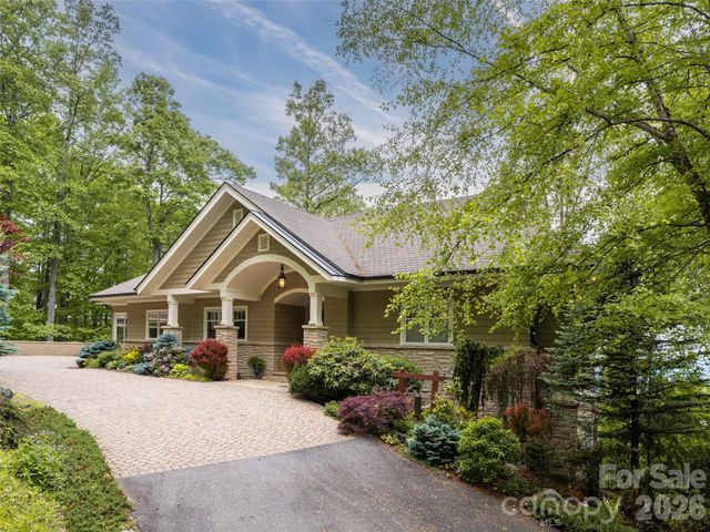 29 Elk Ridge Drive, Asheville, NC 28804