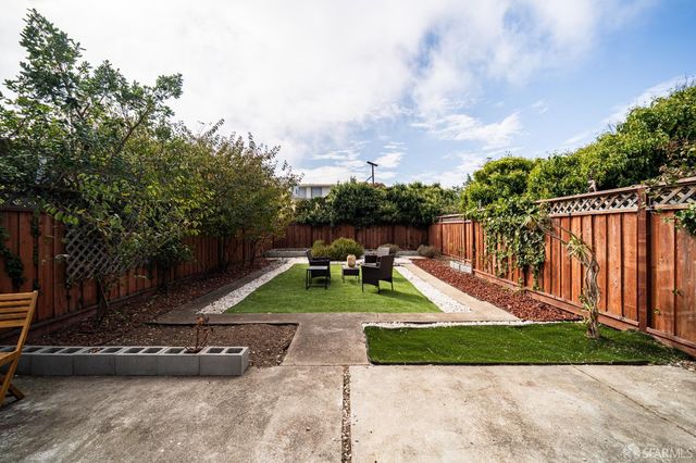 2021 Silver Avenue, San Francisco, CA 94124