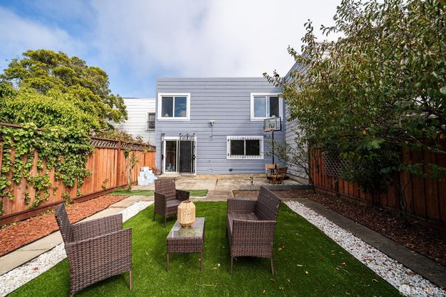 2021 Silver Avenue, San Francisco, CA 94124