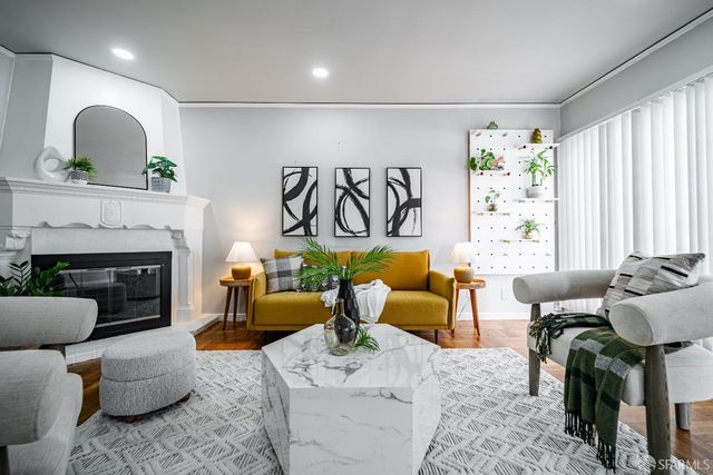 2021 Silver Avenue, San Francisco, CA 94124