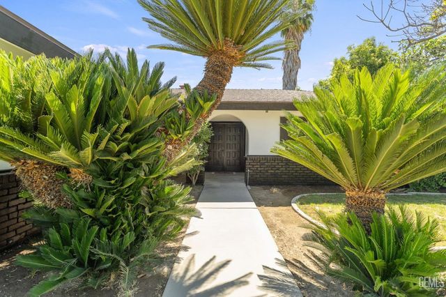 2612 Cheshire Drive, Bakersfield, CA 93309