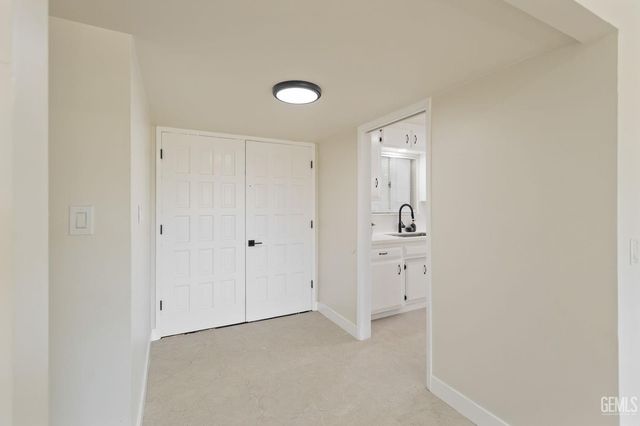 2612 Cheshire Drive, Bakersfield, CA 93309