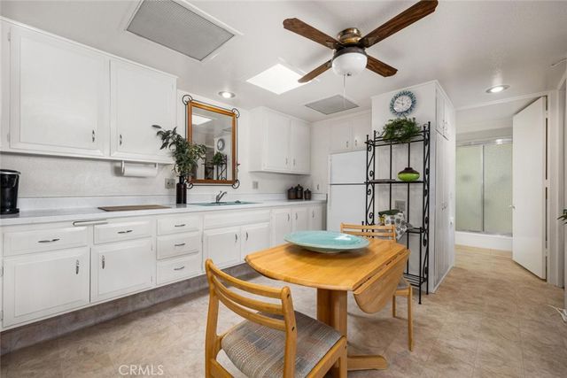 13500 St. Andrews 7J, Seal Beach, CA 90740
