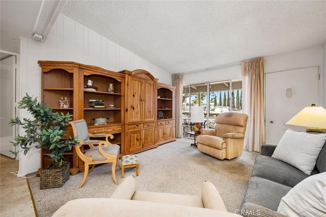 13500 St. Andrews 7J, Seal Beach, CA 90740