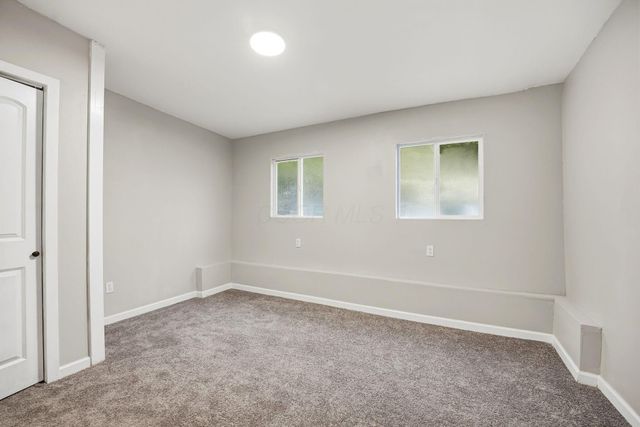 1041 Market Street, Zanesville, OH 43701