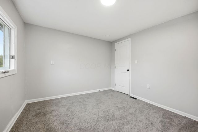 1041 Market Street, Zanesville, OH 43701