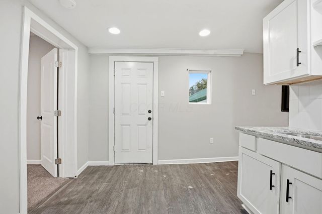 1041 Market Street, Zanesville, OH 43701