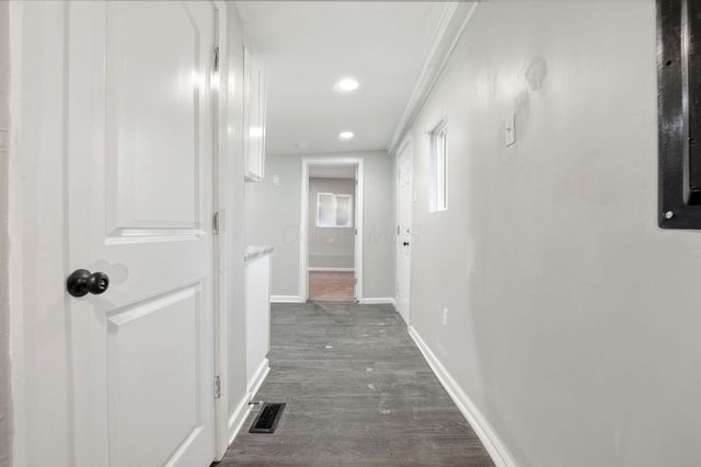 1041 Market Street, Zanesville, OH 43701