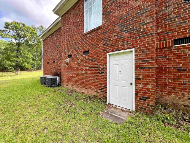 912 Longtown Road E, Blythewood, SC 29016