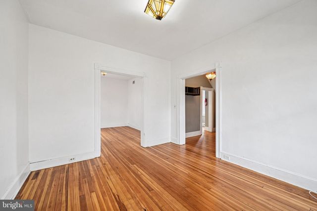 5607 FAIR OAKS AVE, Baltimore, MD 21214