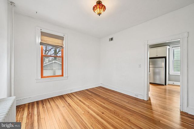 5607 FAIR OAKS AVE, Baltimore, MD 21214