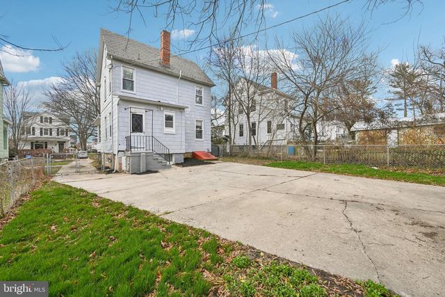 5607 FAIR OAKS AVE, Baltimore, MD 21214