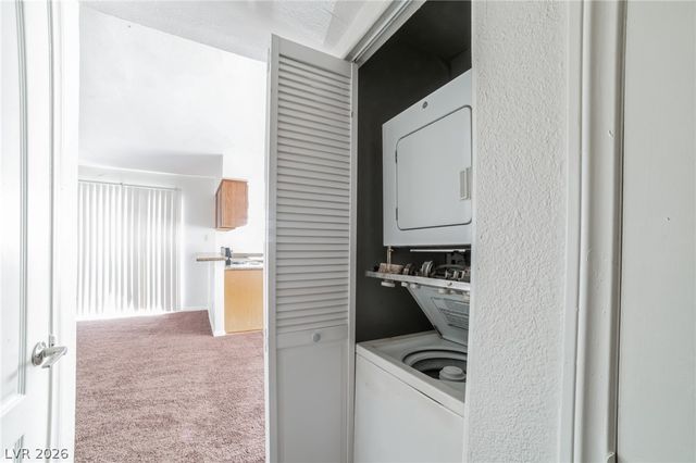 7200 Pirates Cove Road 1049, Las Vegas, NV 89145