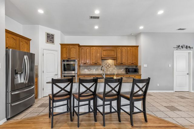 2855 Sonterra Drive, Cedar Hill, TX 75104