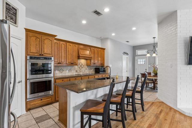 2855 Sonterra Drive, Cedar Hill, TX 75104