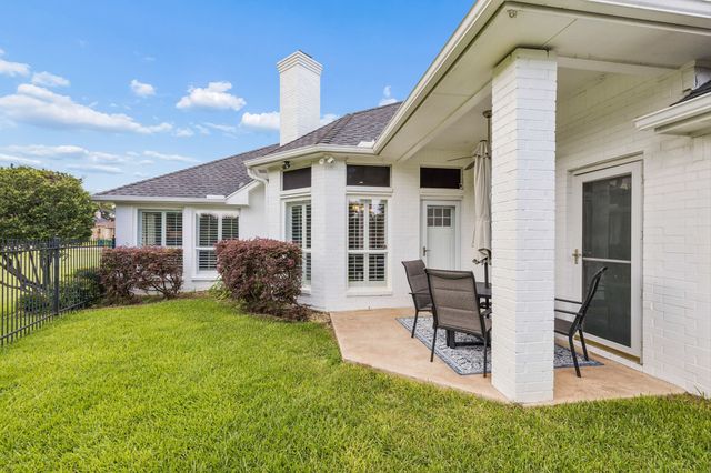 2855 Sonterra Drive, Cedar Hill, TX 75104