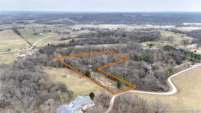 13737 Viney Grove Road, Prairie Grove, AR 72753