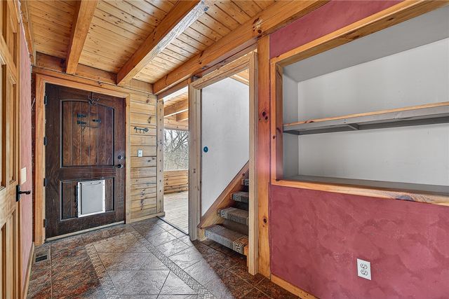 13737 Viney Grove Road, Prairie Grove, AR 72753