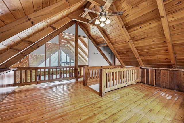 13737 Viney Grove Road, Prairie Grove, AR 72753