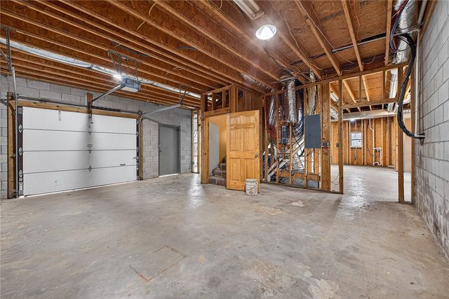 13737 Viney Grove Road, Prairie Grove, AR 72753