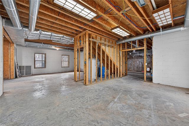 13737 Viney Grove Road, Prairie Grove, AR 72753