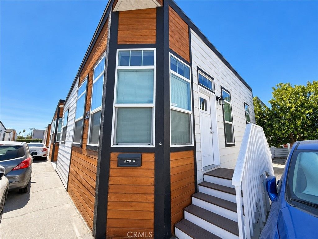 8250 Lankershim 75, North Hollywood, CA 91605