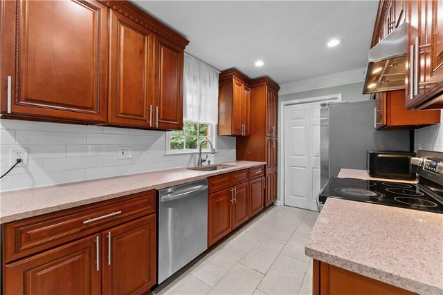 309 W Franklin Street, Toccoa, GA 30577