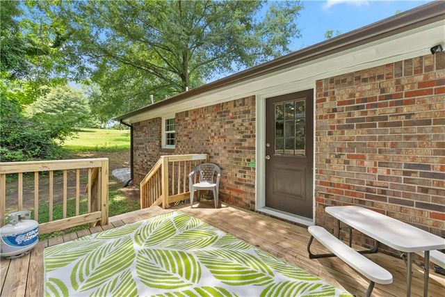 309 W Franklin Street, Toccoa, GA 30577