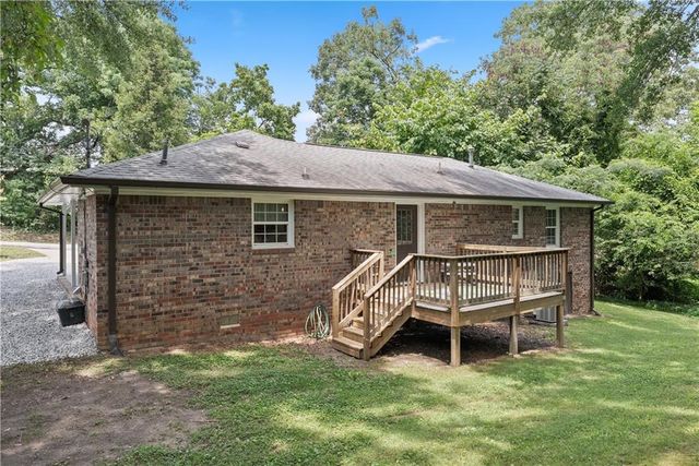 309 W Franklin Street, Toccoa, GA 30577