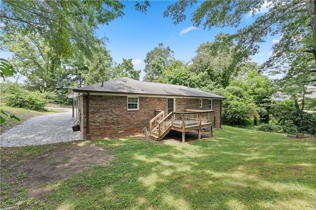 309 W Franklin Street, Toccoa, GA 30577
