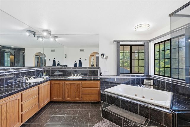 30414 Sloan Canyon, Castaic, CA 91384