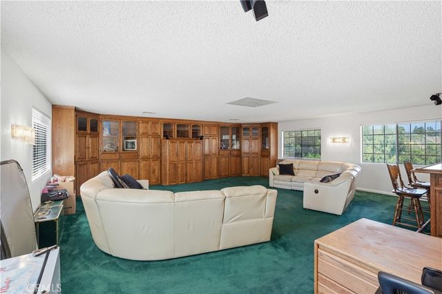30414 Sloan Canyon, Castaic, CA 91384