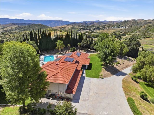 30414 Sloan Canyon, Castaic, CA 91384