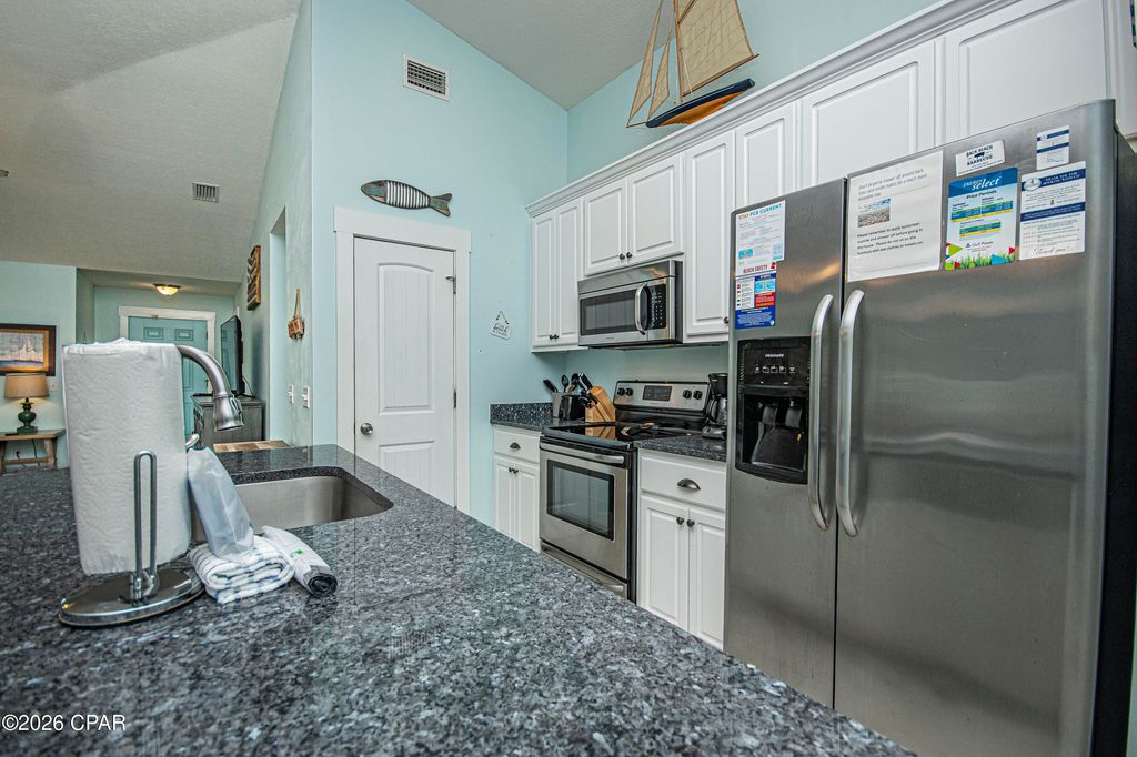 Image 18 of property listing at 22520 Hilltop Avenue, Panama City Beach, FL 32413