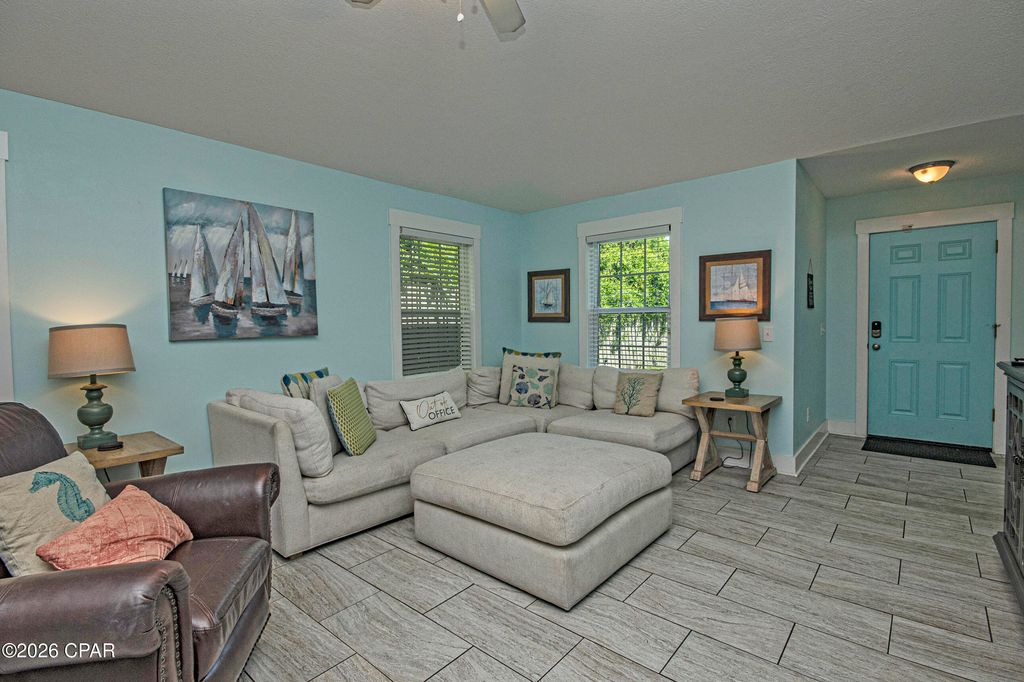 Image 2 of property listing at 22520 Hilltop Avenue, Panama City Beach, FL 32413