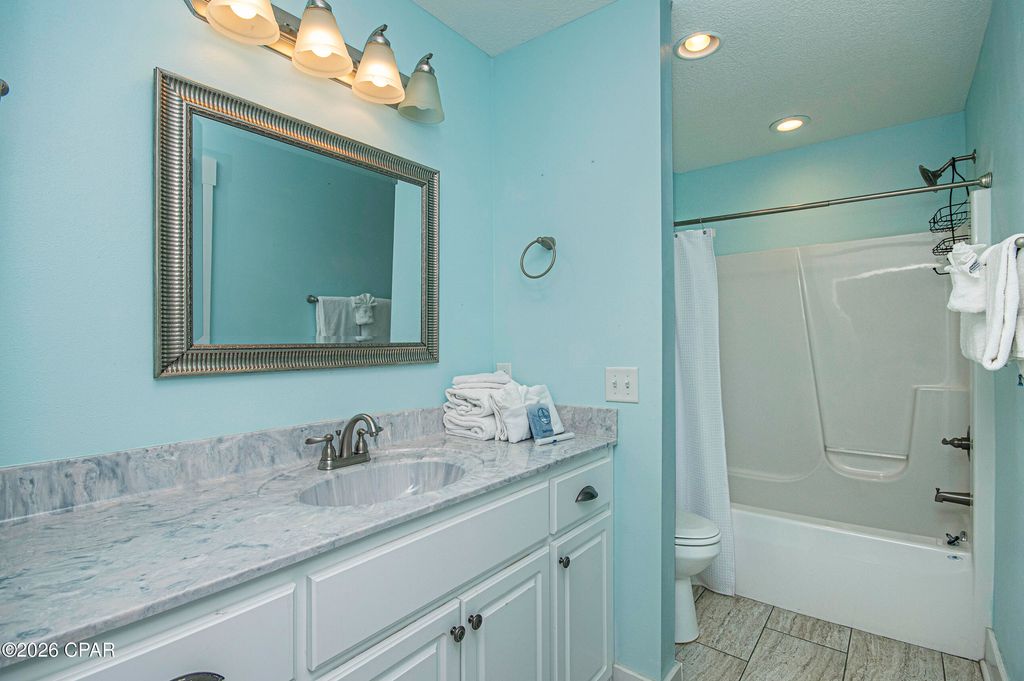 Image 23 of property listing at 22520 Hilltop Avenue, Panama City Beach, FL 32413