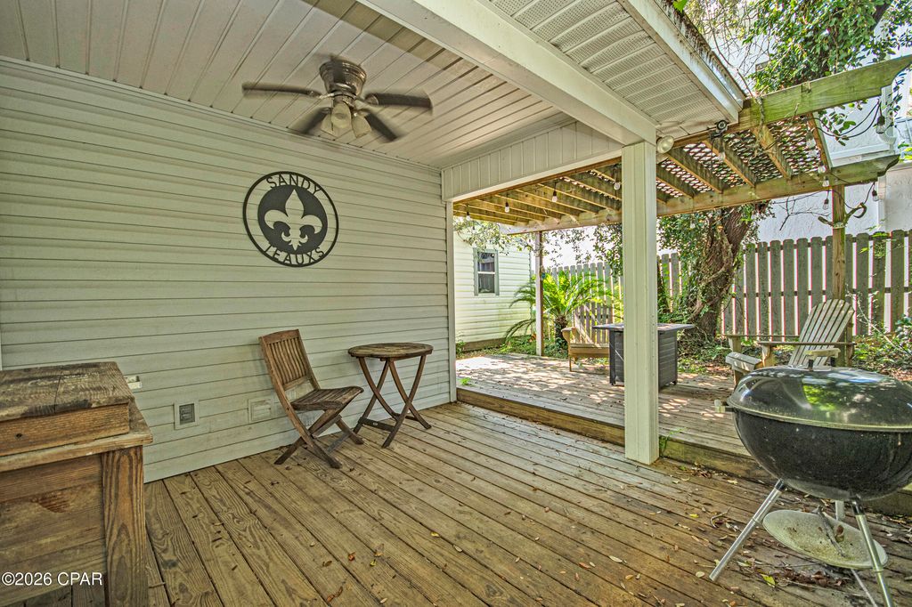 Image 35 of property listing at 22520 Hilltop Avenue, Panama City Beach, FL 32413