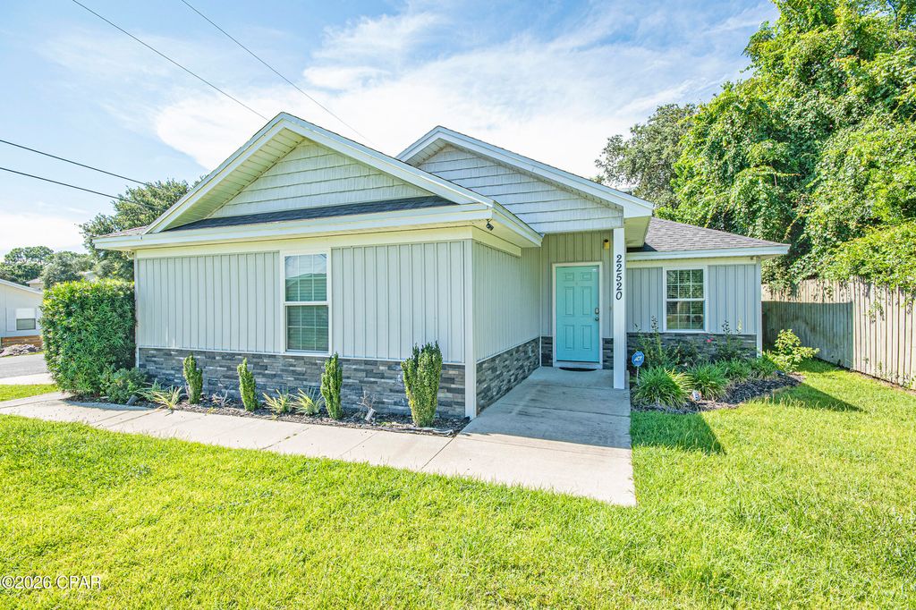 Image 41 of property listing at 22520 Hilltop Avenue, Panama City Beach, FL 32413
