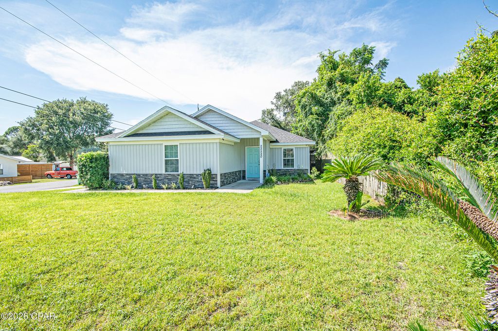 Image 42 of property listing at 22520 Hilltop Avenue, Panama City Beach, FL 32413