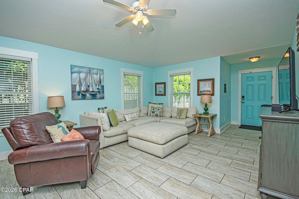 Image 5 of property listing at 22520 Hilltop Avenue, Panama City Beach, FL 32413