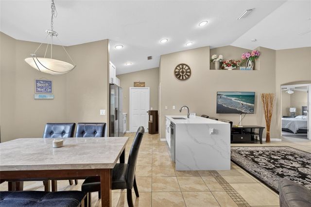 3658 SPINNER AVENUE, North Port, FL 34286