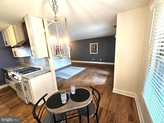 290 TAVISTOCK, Cherry Hill, NJ 08034
