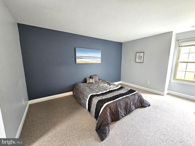 290 TAVISTOCK, Cherry Hill, NJ 08034