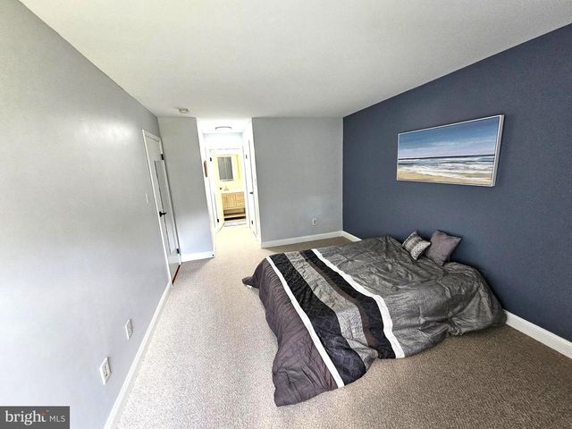290 TAVISTOCK, Cherry Hill, NJ 08034